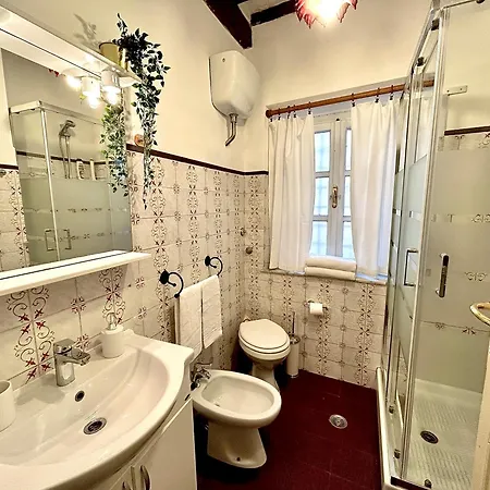 Apartament Mazzini With Terrace Piza